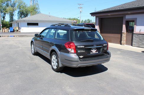 Used 2009 Subaru Outback 2.5i Special Edition image 8