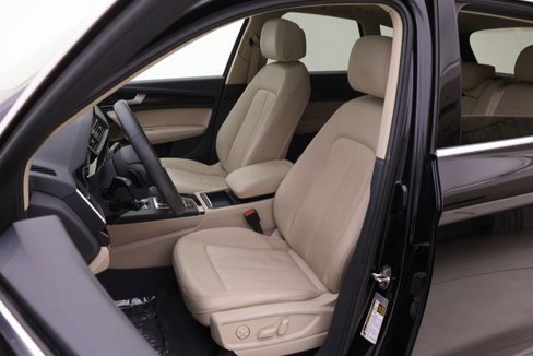 Used 2018 Audi Q5 2.0T Premium Plus w/ Premium Plus Package image 10