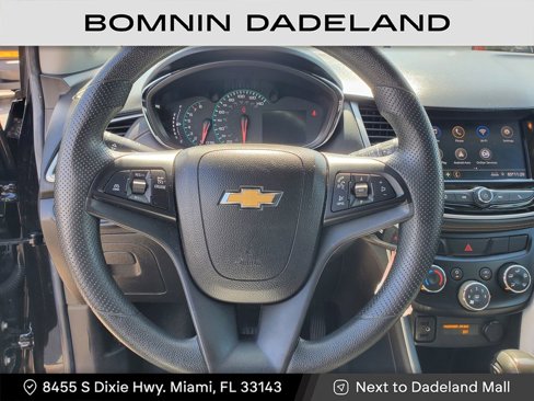 Used 2021 Chevrolet Trax LS w/ Tint and Cruise Package image 17