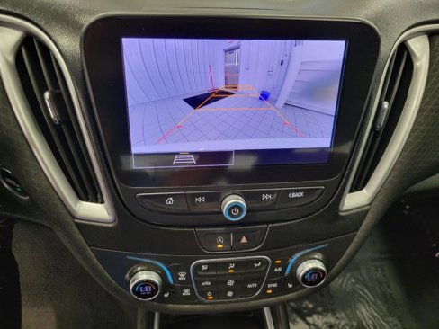 Used 2024 Chevrolet Malibu LT image 13