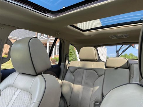Used 2014 Lincoln MKX AWD w/ Equipment Group 101A image 82