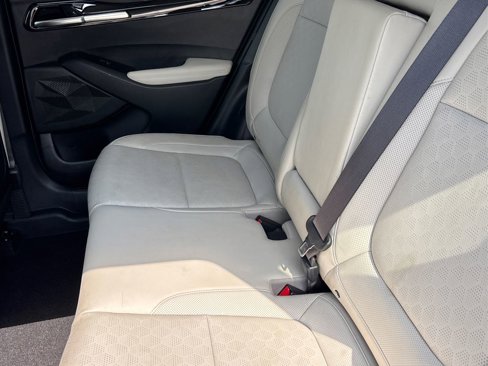 Used 2021 Kia Seltos SX w/ SX Sunroof Package image 10