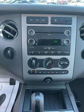 Used 2014 Ford Expedition XL image 15