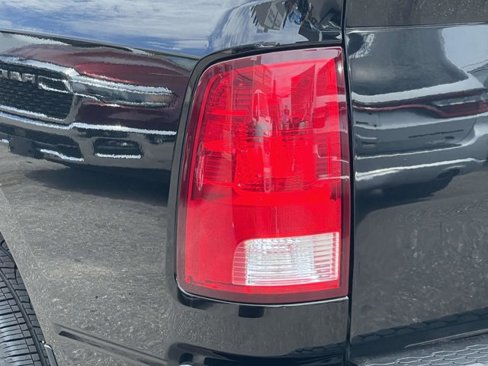 Certified 2019 RAM 1500 Express w/ Express Value Package image 10