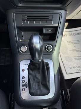 Used 2016 Volkswagen Tiguan SE image 25