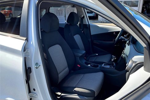 Used 2021 Hyundai Kona SEL Plus w/ Cargo Package image 7