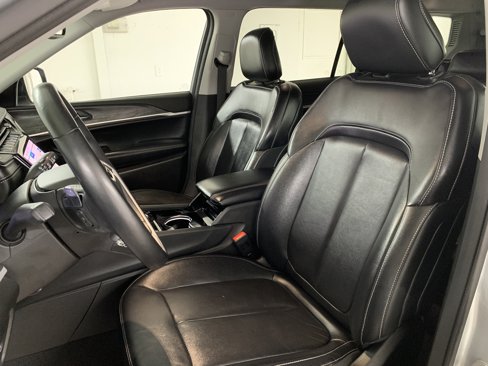 Used 2021 Jeep Grand Cherokee L Limited image 13