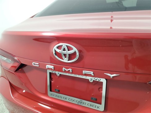 Used 2024 Toyota Camry LE image 6