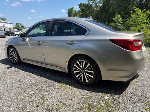 Used 2019 Subaru Legacy 2.5i Premium image 7