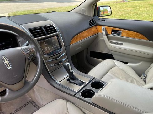 Used 2014 Lincoln MKX AWD w/ Equipment Group 101A image 75