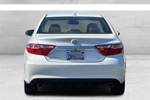Used 2015 Toyota Camry image 5