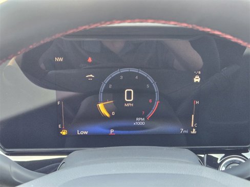 New 2025 Chevrolet Trax RS w/ Driver Confidence Package image 7