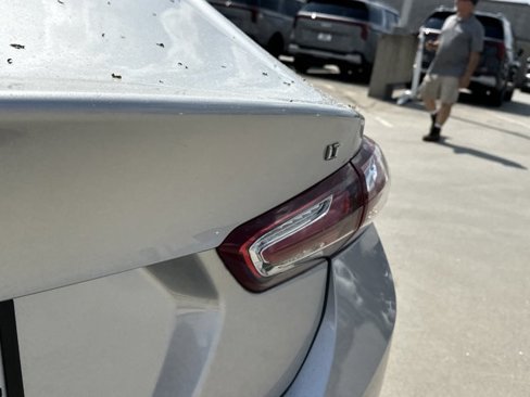 Used 2020 Chevrolet Malibu LT image 19