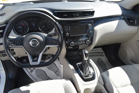 Used 2021 Nissan Rogue Sport SV image 17