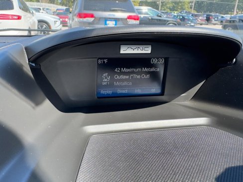 Used 2017 Ford Escape SE w/ SE Cold Weather Package image 20
