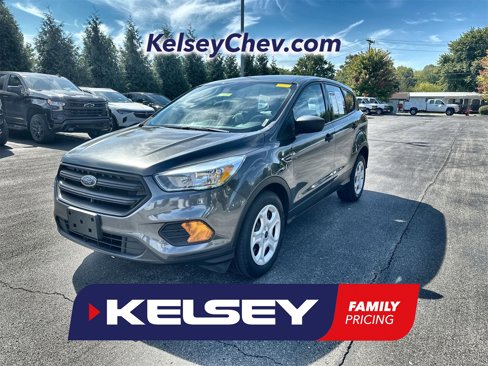 Used 2017 Ford Escape S image 1