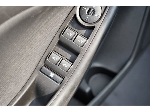 Used 2018 Ford Focus SE image 16