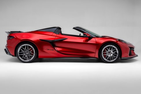 Used 2024 Chevrolet Corvette Z06 w/ Stealth Interior Trim Package image 3