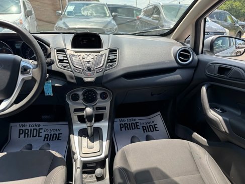 Used 2018 Ford Fiesta SE image 29