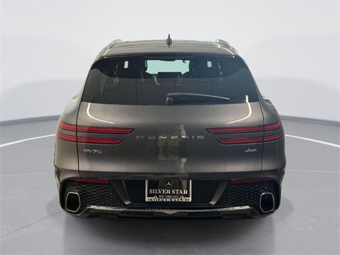 Used 2022 Genesis GV70 2.5T w/ Advanced Package image 5