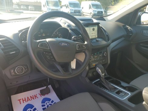Used 2018 Ford Escape SE w/ SE Sync 3 Package image 19