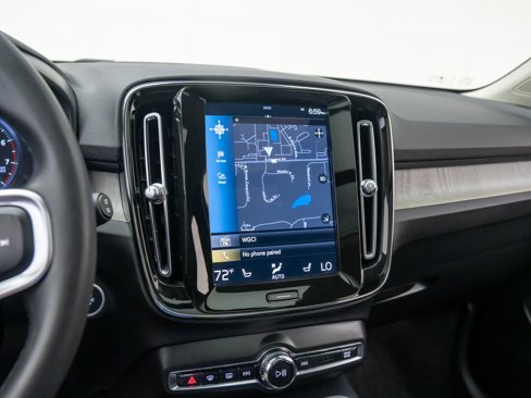 Used 2022 Volvo XC40 T5 Inscription w/ Advanced Package image 23