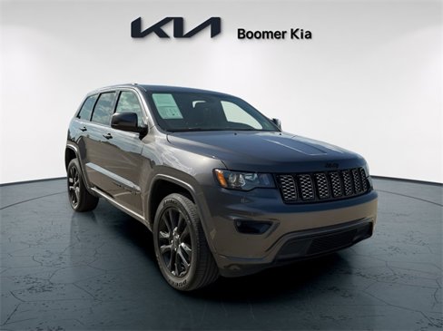Used 2021 Jeep Grand Cherokee Laredo X image 7
