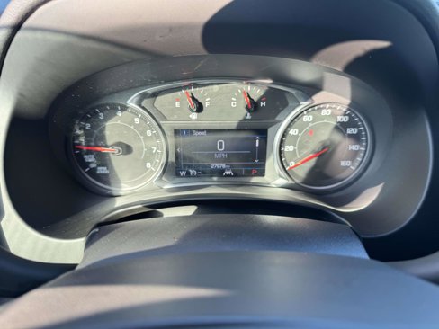 Used 2024 GMC Terrain SLE image 19