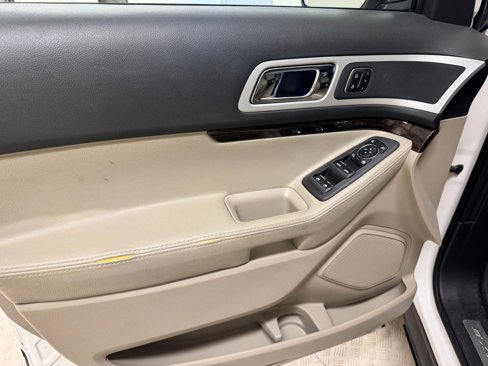 Used 2015 Ford Explorer Limited w/ Equipment Group 301A image 10