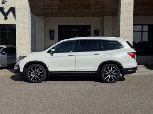 Used 2020 Honda Pilot Touring image 6