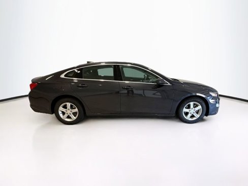 Used 2022 Chevrolet Malibu LS image 9