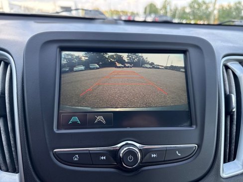 Used 2017 Chevrolet Malibu LS image 20