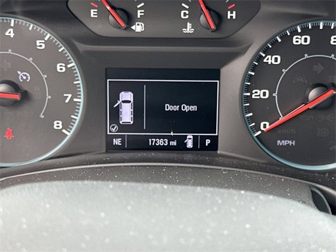Used 2024 Chevrolet Equinox LS image 29