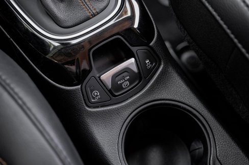 Used 2018 Jeep Compass Limited w/ Navigation Group image 37