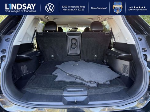 Used 2018 Nissan Rogue SL image 11