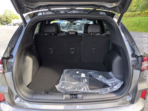 New 2025 Ford Escape ST-Line Elite image 10