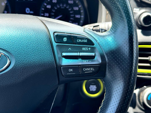 Used 2019 Hyundai Kona Limited image 28