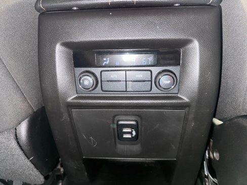 Used 2018 Chevrolet Traverse LT image 53