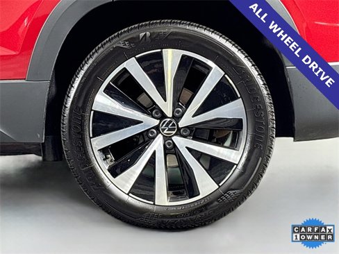 Used 2023 Volkswagen Taos SE image 31
