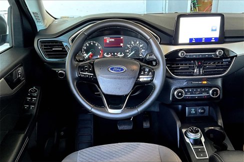 Used 2022 Ford Escape SE w/ Cold Weather Package image 5
