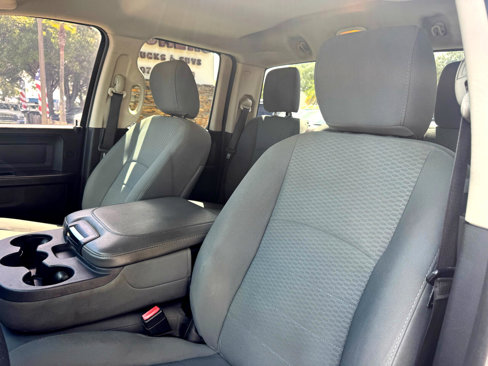 Used 2015 RAM 1500 Express w/ Black Ram 1500 Express Group image 34