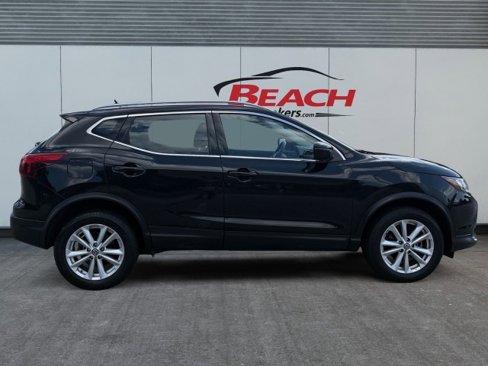 Used 2019 Nissan Rogue Sport SV image 9
