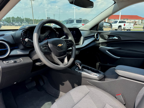 Used 2024 Chevrolet Trax LS image 10