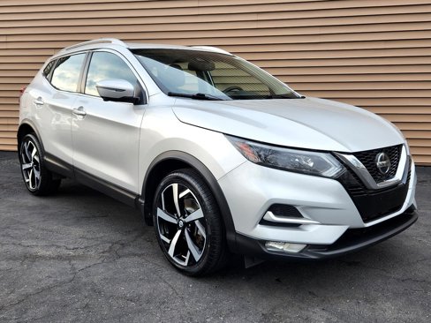 Used 2021 Nissan Rogue Sport SL image 8