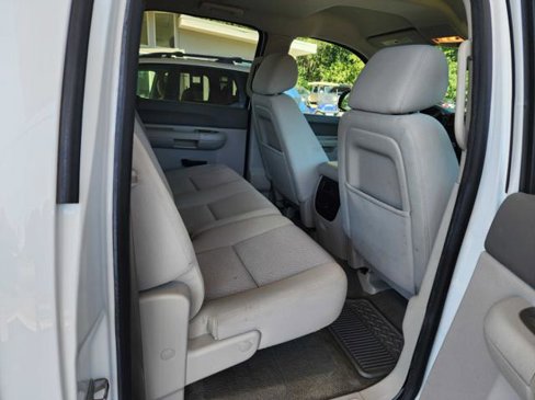 Used 2013 Chevrolet Silverado 1500 LT image 16