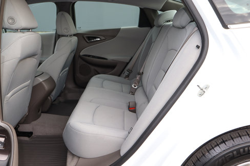 Used 2020 Chevrolet Malibu LS w/ Driver Confidence Package II image 8