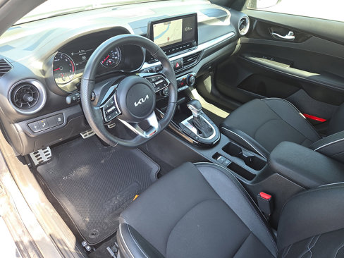 Used 2022 Kia Forte GT-Line w/ GT-Line Technology Package image 15