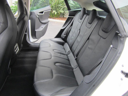 Used 2013 Tesla Model S Long Range image 12