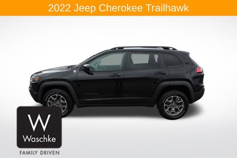 Used 2022 Jeep Cherokee Trailhawk image 4