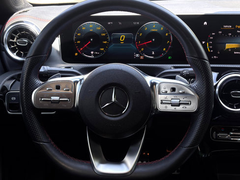 Used 2020 Mercedes-Benz CLA 250 4MATIC image 19